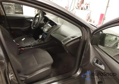 2018 Ford Focus Se z USA, uszkodzony, nr VIN 1FADP3K2XJL217512